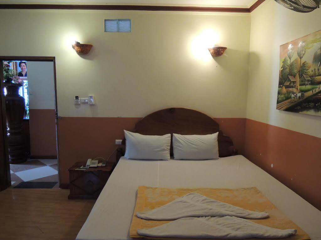 Thy Ny Otel Battambang Dış mekan fotoğraf