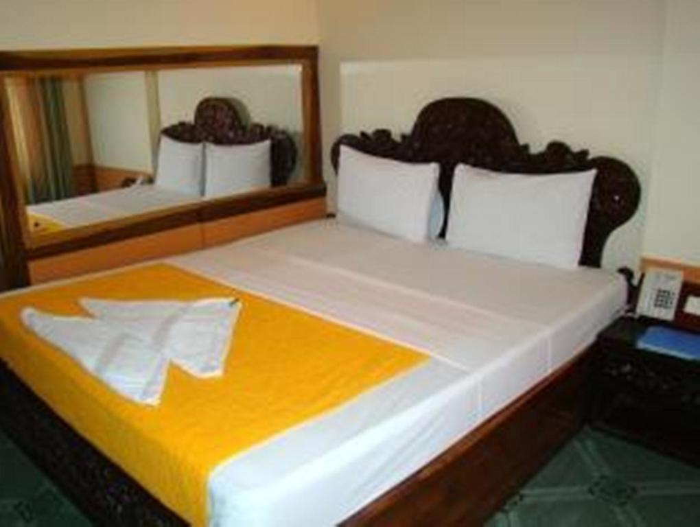 Thy Ny Otel Battambang Dış mekan fotoğraf