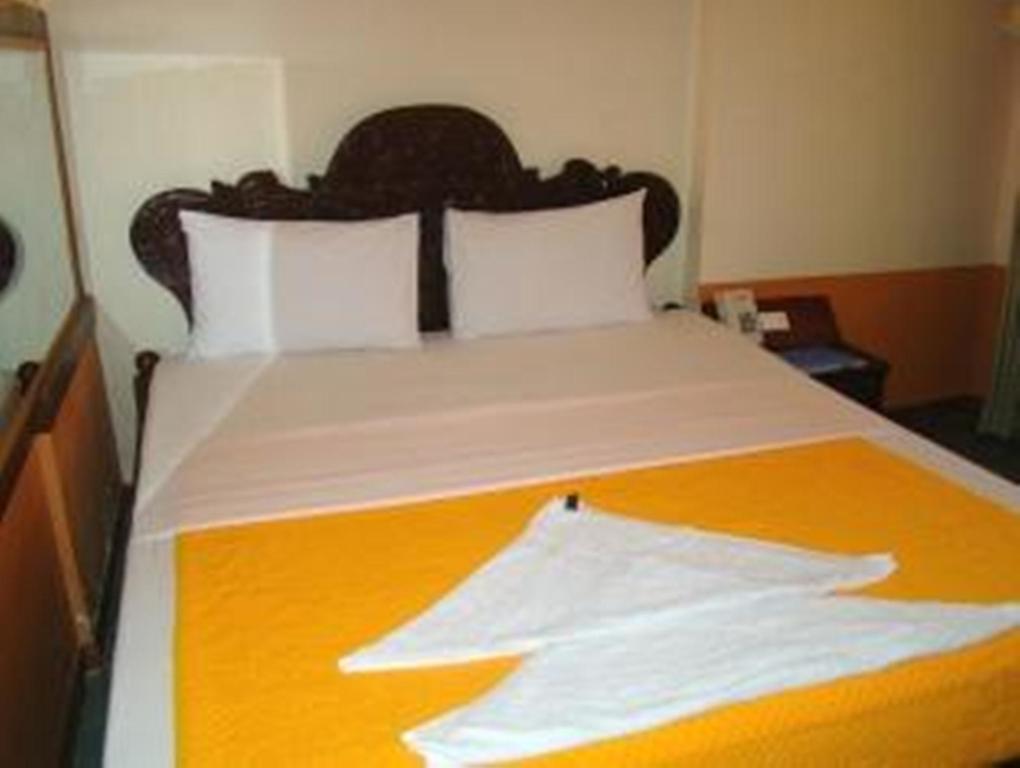 Thy Ny Otel Battambang Dış mekan fotoğraf