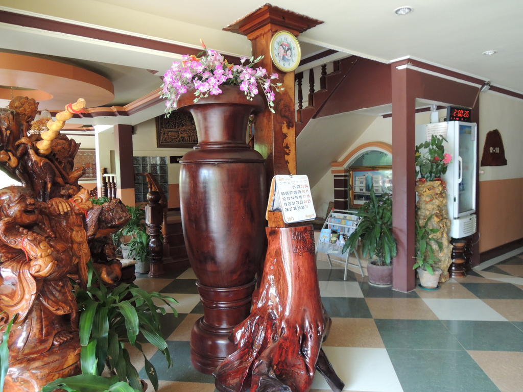 Thy Ny Otel Battambang Dış mekan fotoğraf